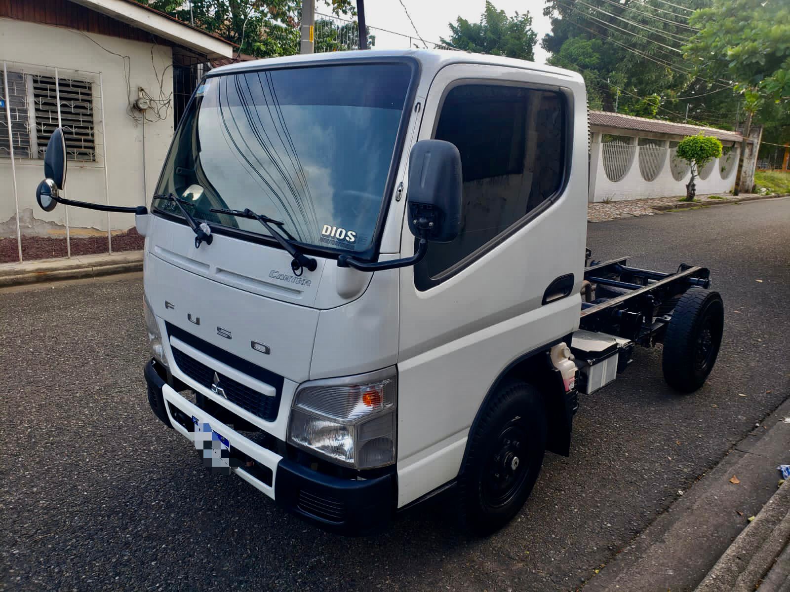 Mitsubishi fuso canter 2020